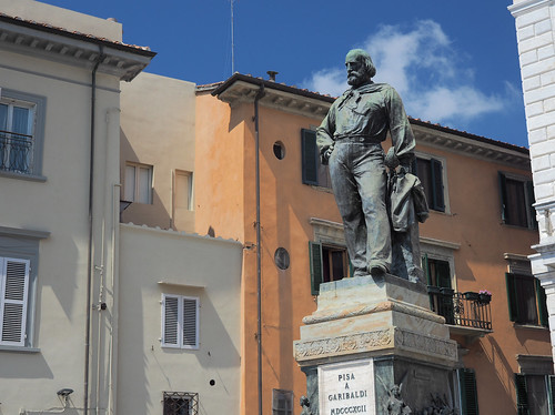 Statue of Giuseppe Garibaldi, Pisa ©  Dmitry Djouce
