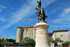 Place Montcalm statue