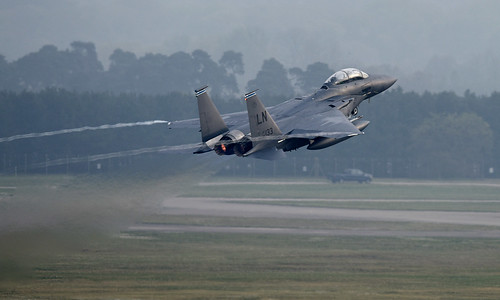 McDonnell Douglas (now Boeing) F-15E Strike Eagle ©  Robert Sullivan