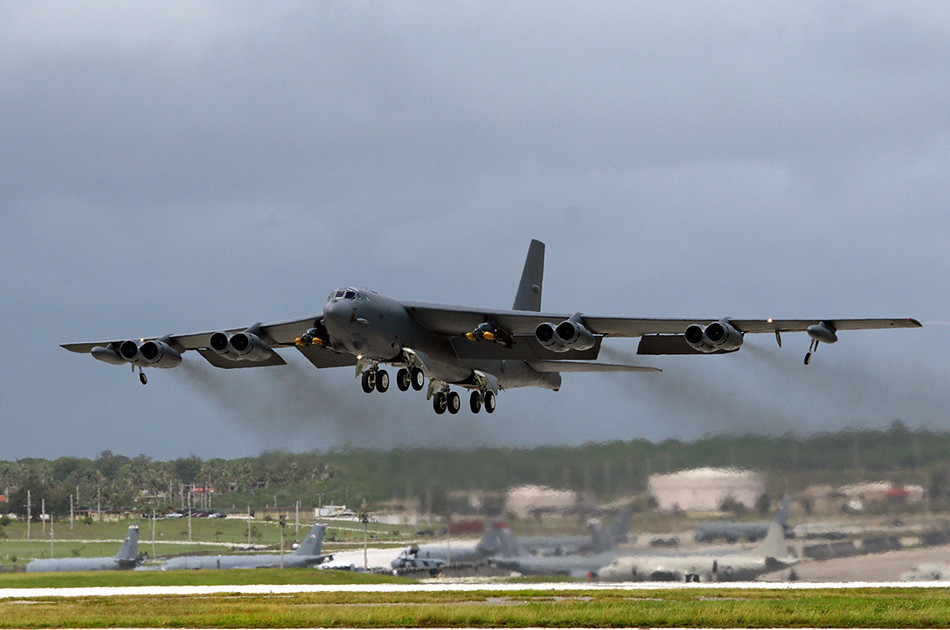 : Boeing B-52 