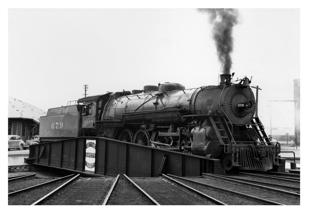 : [Engine on the turntable at the Cadiz St. roundhouse in Dallas]