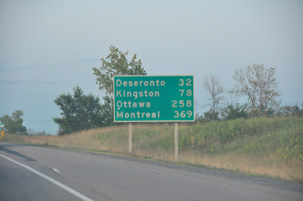 : 401 Highway distance sign
