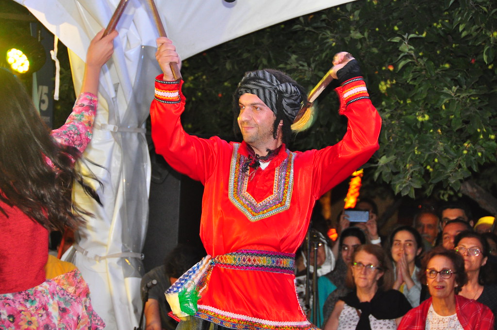 : Dance folklorique iranienne au Festival Orientalys 2019
