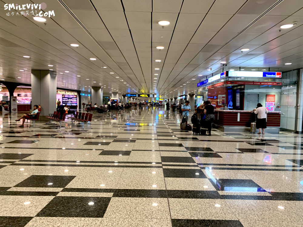 新加坡∥地鐵(MRT)儲值教學樟宜機場(Singapore Changi Airport)第三航廈入境與機場地鐵(MRT)儲值 14 48735135518 f3dc2d65dc o
