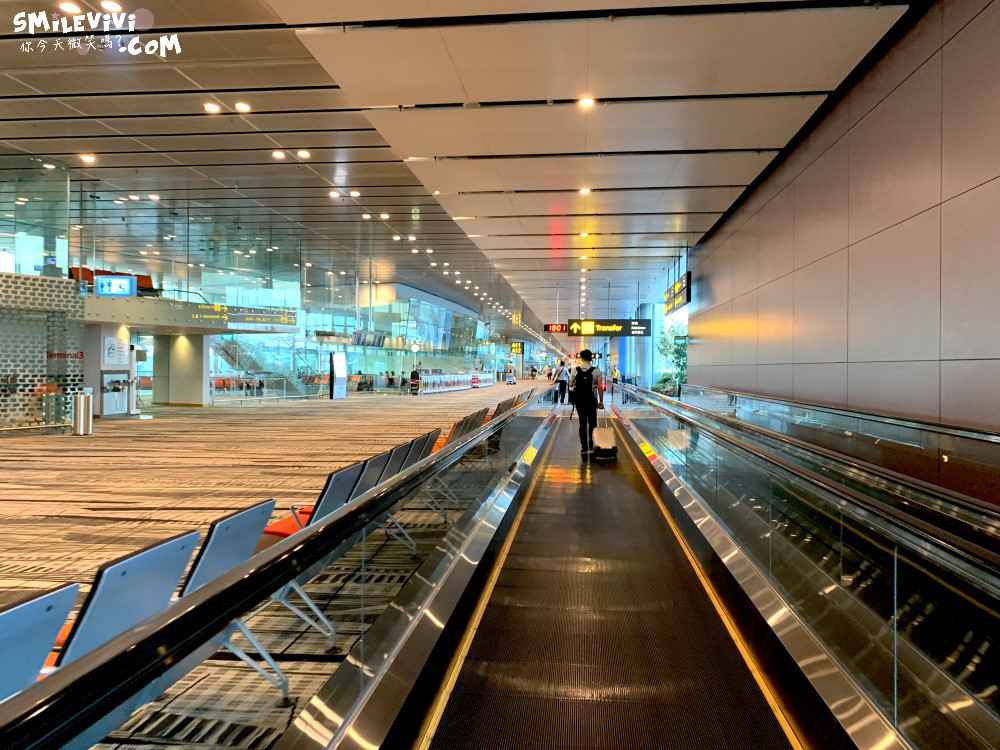 新加坡∥地鐵(MRT)儲值教學樟宜機場(Singapore Changi Airport)第三航廈入境與機場地鐵(MRT)儲值 6 48735463356 7947e9a6ff o