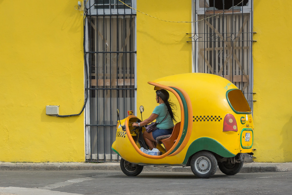 : Coco-Taxi in Havana
