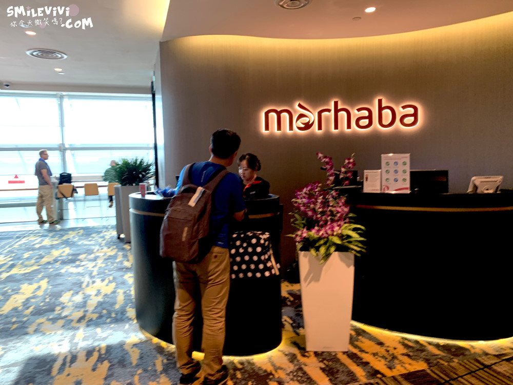 食記∥新加坡樟宜機場第三航廈華航MARHABA貴賓室位置不多人卻很多吵雜混亂不優