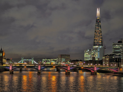 Southwark bridge, London ©  Dmitry Djouce