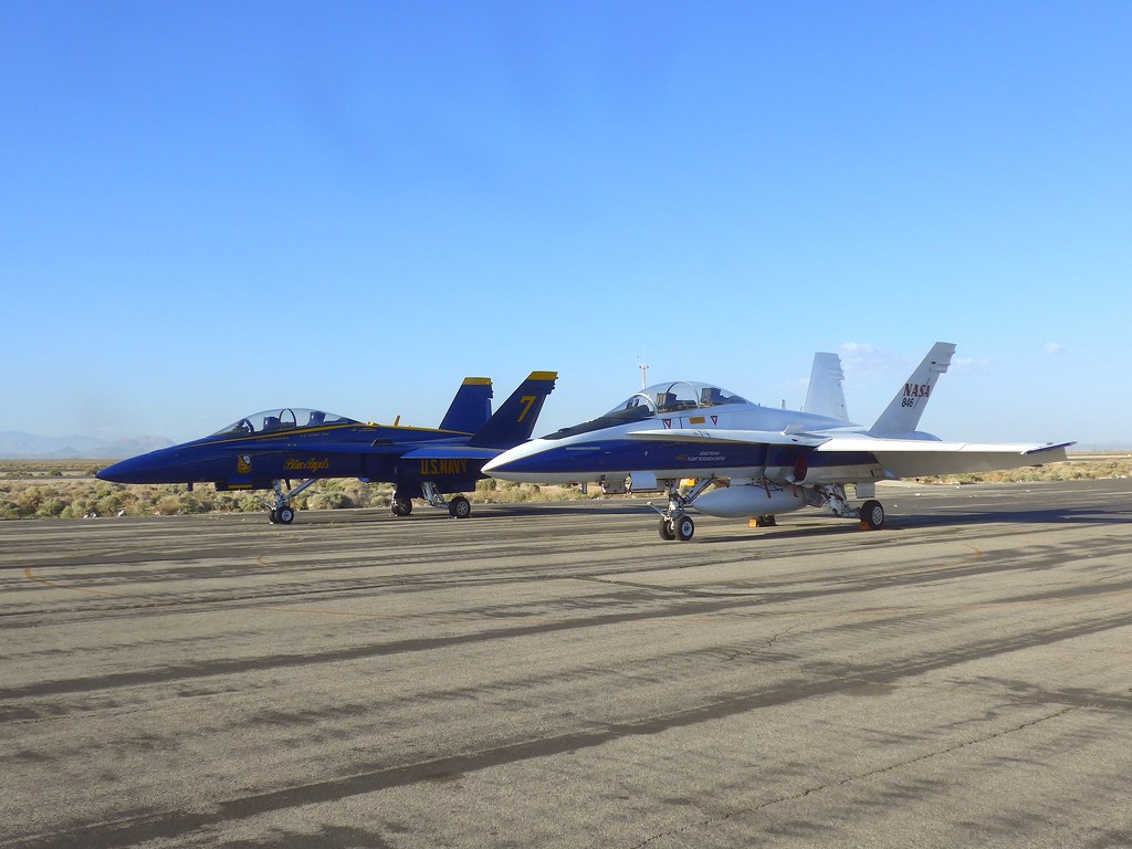 : 'Blue Angels' 7 & NASA research aircraft #846
