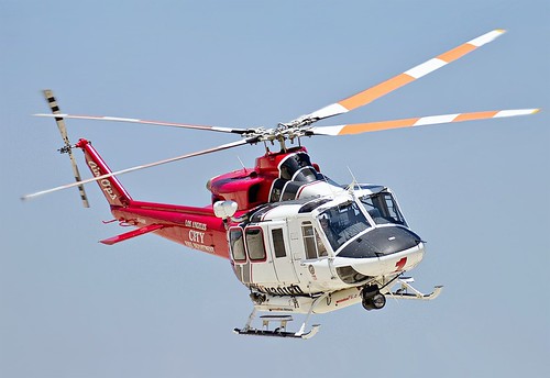LAFD Bell 412 ©  Robert Sullivan