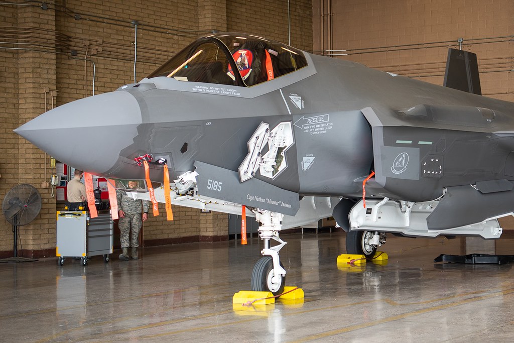 : Luke F-35 weapons load crew capabilities enhanced through total force training.
