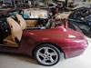 Porsche-911-Typ-993-Currus-Speedster-Style-Verdeck-Burgundy-1994-1998-montage-1