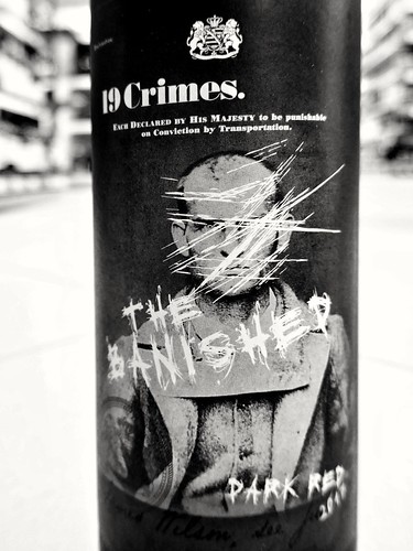 wine 19 Crimes ©  Sergei F