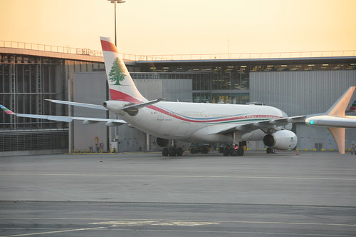 Airbus A330-243 OD-MED de MEA ©  abdallahh