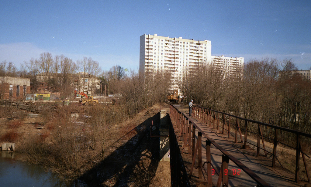 : Losinoostrovskaya - Beskudnikovo railway path 2002