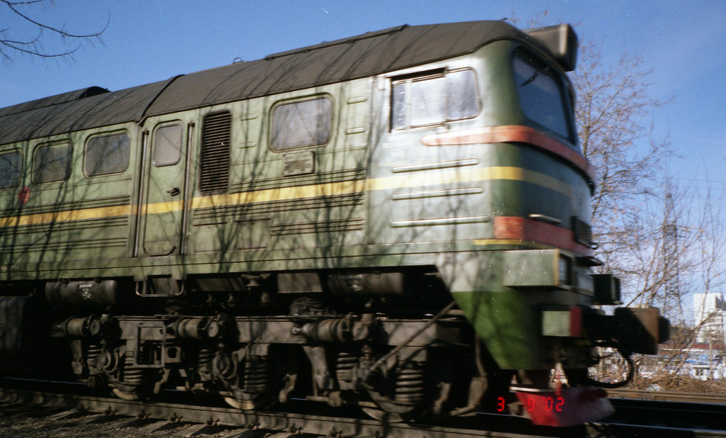 : Losinoostrovskaya - Beskudnikovo railway path 2002