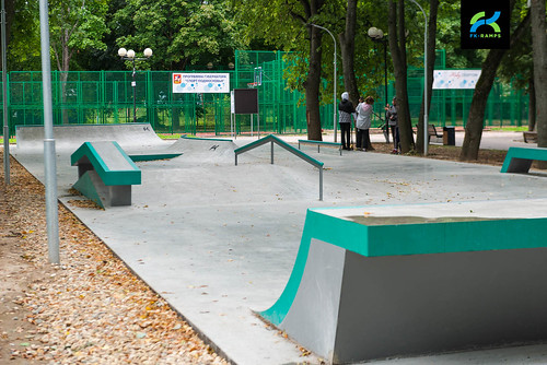 Concrete skatepark in Zvenigorod #     (20) ©  fkramps