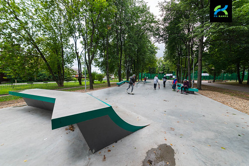 Concrete skatepark in Zvenigorod #     (16) ©  fkramps