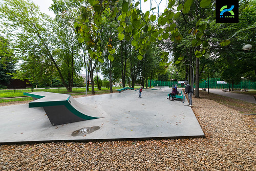 Concrete skatepark in Zvenigorod #  ©  FK-ramps