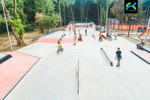 2019 - Concrete skatepark in Chisinau, Moldova #      (5) ©  fkramps