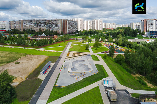 Concrete skatepark in Zelenograd #       (13) ©  fkramps