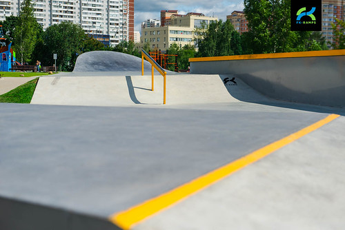 Concrete skatepark in Zelenograd #       (26) ©  fkramps