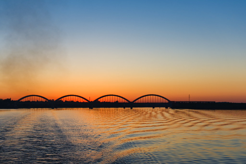 фото: Volga River 227