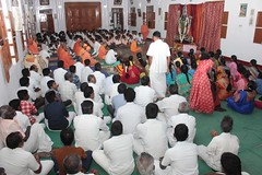 Maha Shivaratri 2020 celebration in Vidyalaya (11) <a style="margin-left:10px; font-size:0.8em;" href="http://www.flickr.com/photos/47844184@N02/49568736686/" target="_blank">@flickr</a>