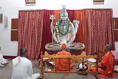 Maha Shivaratri 2020 celebration in Vidyalaya (39) <a style="margin-left:10px; font-size:0.8em;" href="http://www.flickr.com/photos/47844184@N02/49568960332/" target="_blank">@flickr</a>