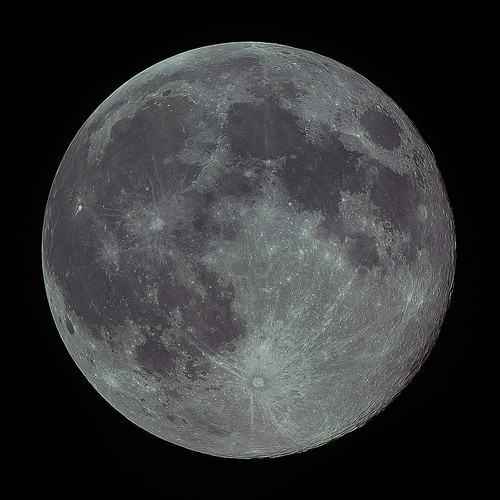The 2020/04/08 Moon ©  Kirill Skorobogatov