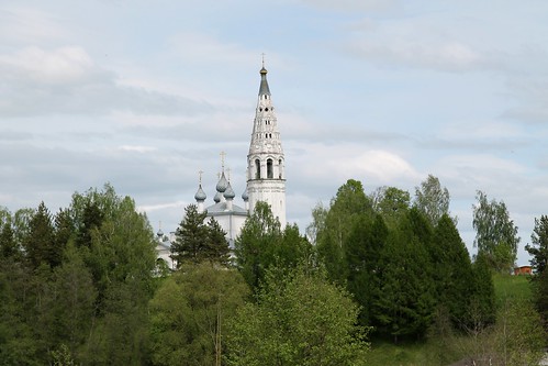 Stopover 3. Sudislavl. Church of the Savior Transfiguration, standing on the steep right bank of the Korba River [Rus:  .   ,       ] ©  Crystal.Rain