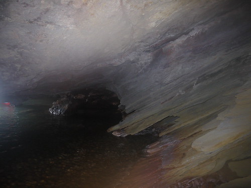 Cave on Vulcano island ©  Liendain