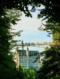 Tannhäuser combines mythological elements....Neuschwanstein Castle..the location is one of the most beautiful to be found, holy and unapproachable, a worthy temple for the divine friend who has brought salvation and true blessing to the world.