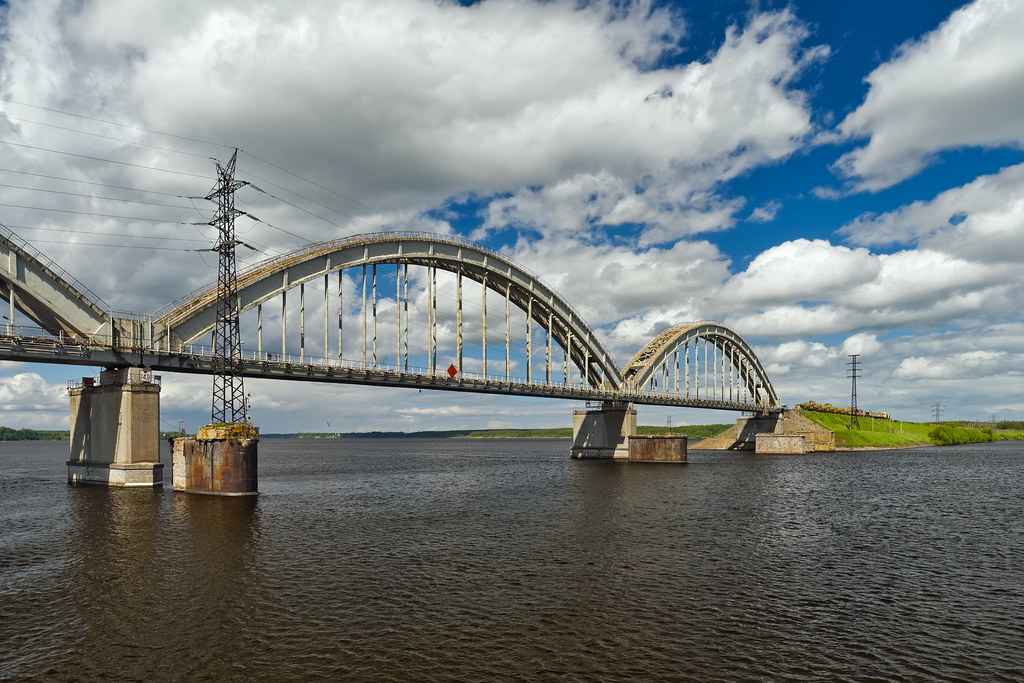 фото: Volga River 250