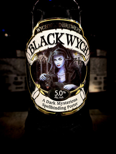 Black Wych Wychwood Brewery. English Porter ©  Sergei F