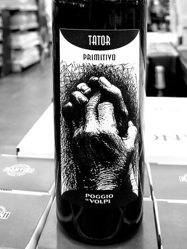 wine Tator Primitivo ©  Sergei F
