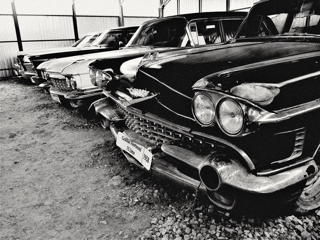 : Cadillac Fleetwood 75 Limo 1958