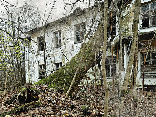 Ruins1 ©  Sergei F