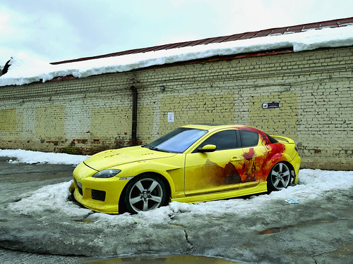 Forgotten yellow car ©  Sergei F