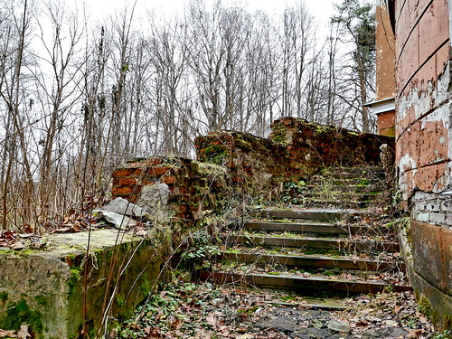 Destroyed stairs ©  Sergei F
