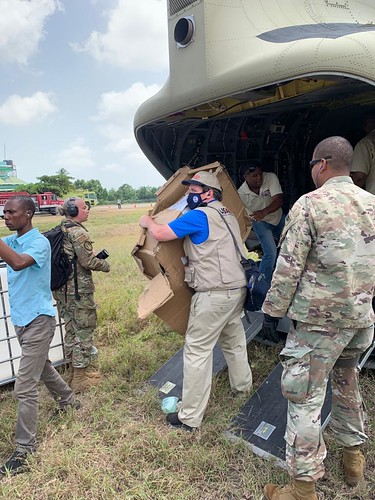 AHF Haiti & U.S. Army Deliver Aid in Wake of Disaster