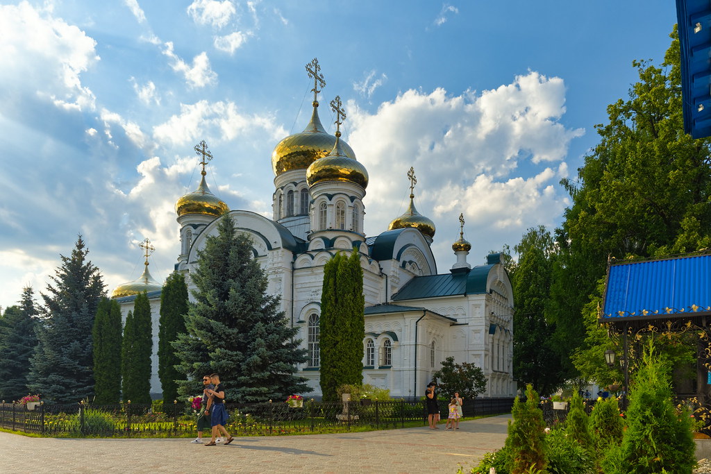 фото: Raifa Bogoroditsky Monastery