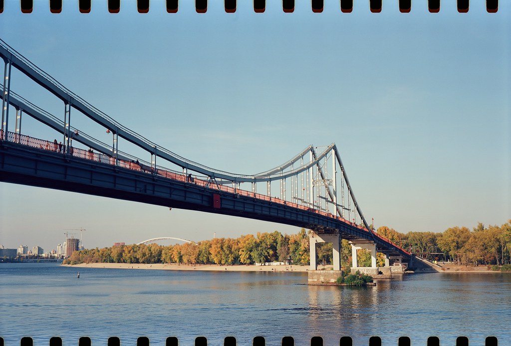 :    / Bridge into autumn
