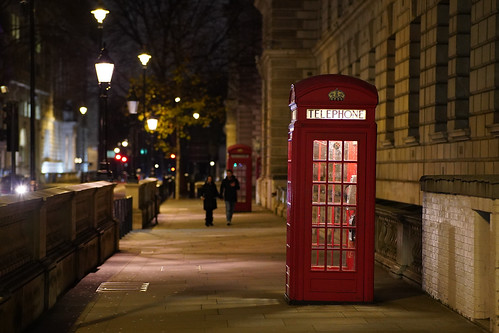 London, phone booth in Westminster ©  Dmitry Djouce