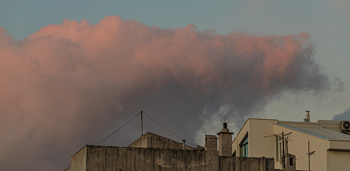 Cloud at dawn ©  Raymond Zoller