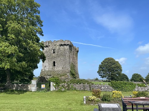 Shrule Castle, County Mayo, Ireland ©  Sharon Hahn Darlin