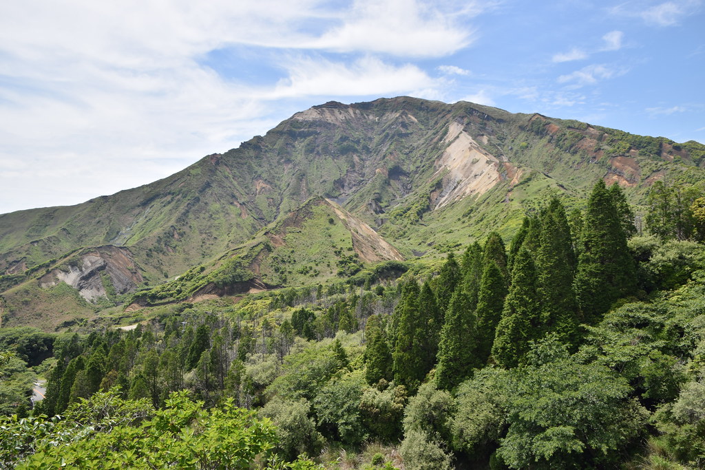 : Aso mountain landcapes