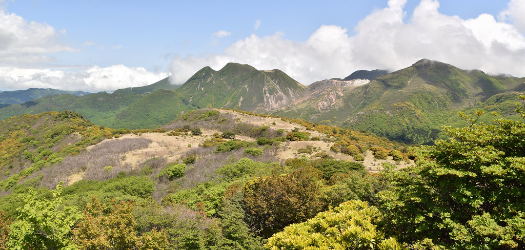 : Mt Kuroiwa panorama