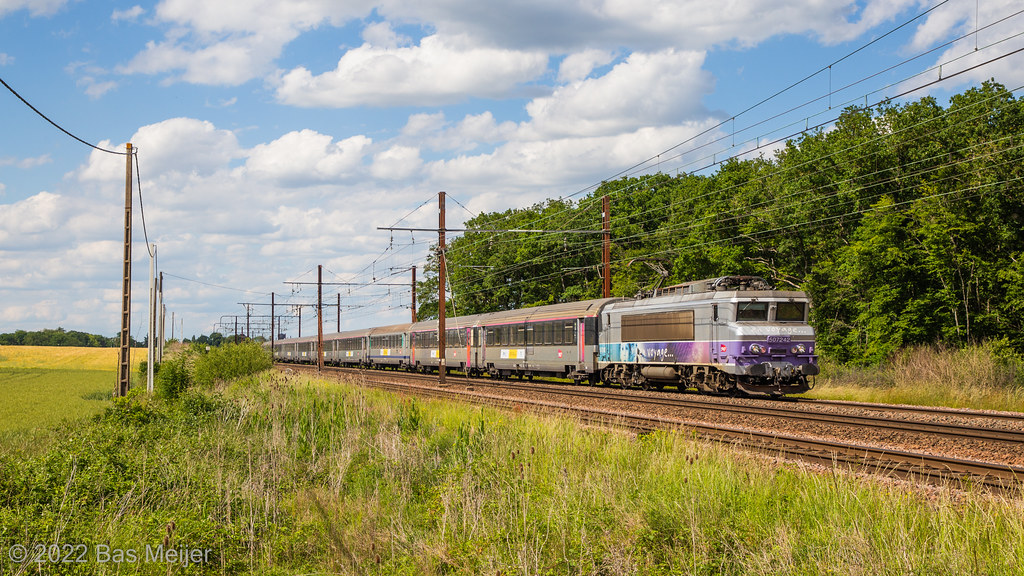 : 310522 | SNCF 7242 | TER 14053 | Chevilly.
