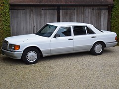 Mercedes 560 SEL (1989)